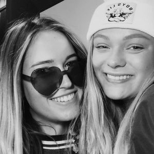 Meet your Posher, Jillian